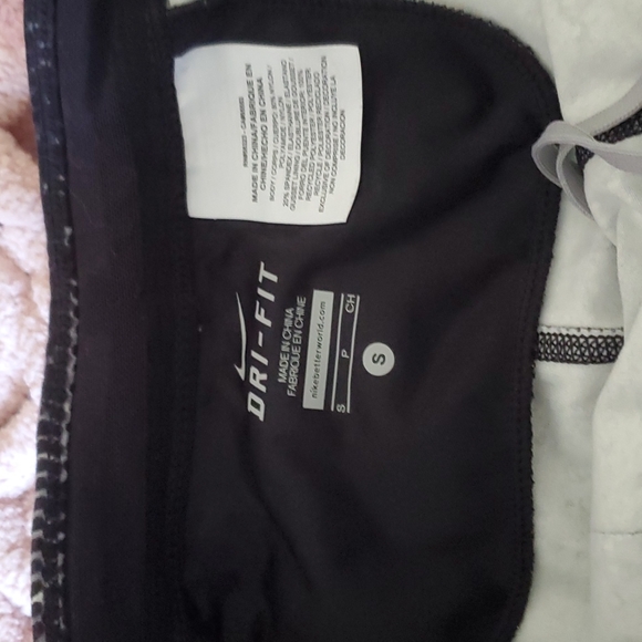 Nike leggings with zipper - Picture 7 of 10